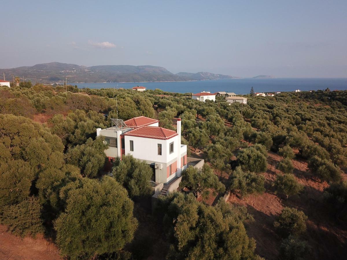 Liofyto - Stylish Villa With Views To Foinikounda Bay Kamaria  Екстер'єр фото